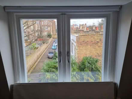 Photo of free Blind with track (N1 Islington) #4