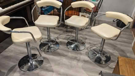 Photo of free 4 bar stools (Thornton Heath CR7) #1