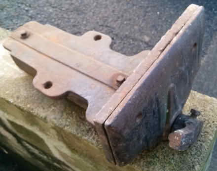 Photo of free Carpenters bench vice (Falmouth Boscawen) #3