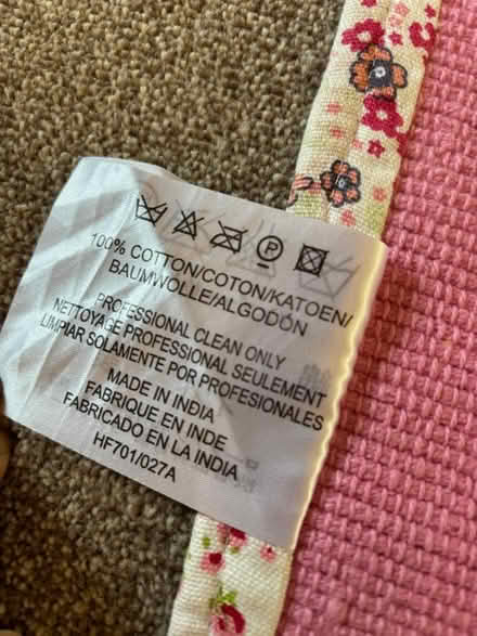 Photo of free Laura Ashley Rug (Welling DA7) #1