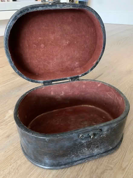 Photo of free Make up vanity box (Horsell, Woking) #2