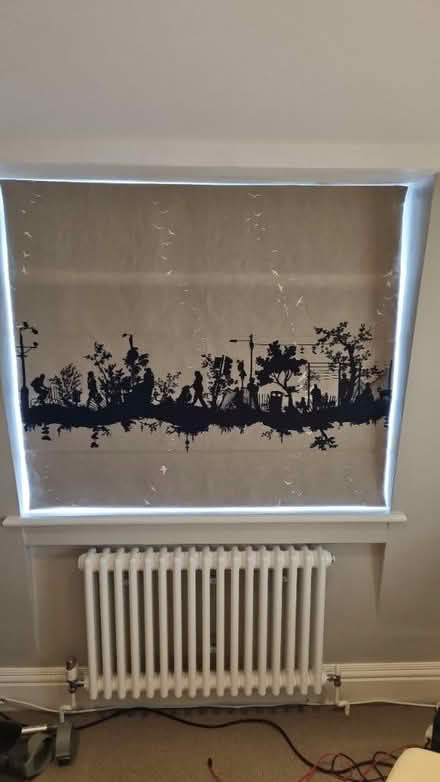 Photo of free Blind with track (N1 Islington) #1