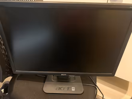 Photo of free LCD 22” Acer Monitor (Ayer) #1