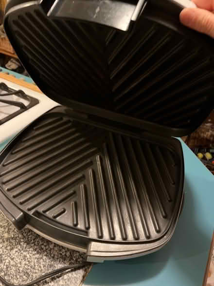Photo of free Countertop Electric Grill (South End Newburyport border) #2