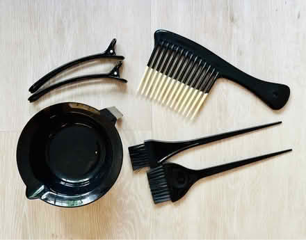 Photo of free Hair dye accessories (Sherman Oaks) #1