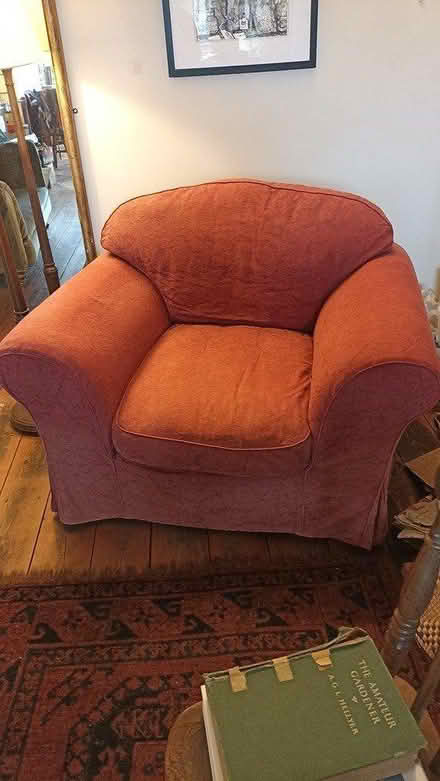 Photo of free Armchair (Large comfy) (HR1 st james hereford) #1