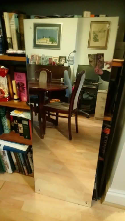 Photo of free Mirror (Newnham Terrace,) #1