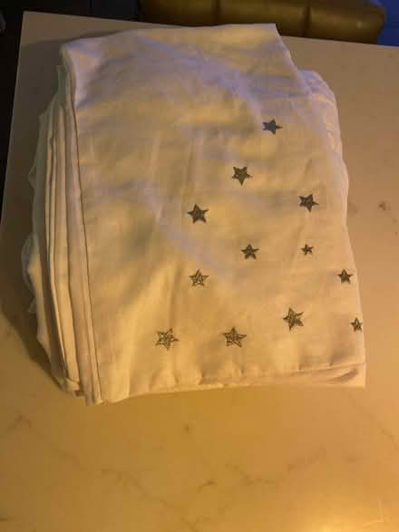 Photo of free Double duvet and pillow case set (Worcester Park KT4) #1