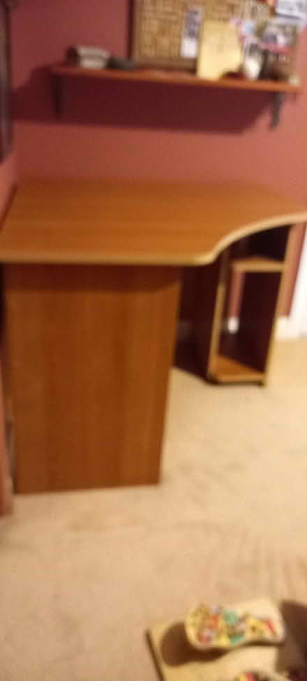Photo of free Student or home office desk (Belgrave south) #1