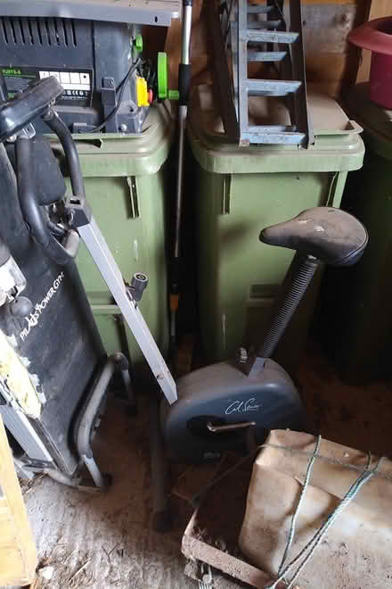 Photo of free Cycle machine (Queenhill WR8) #1
