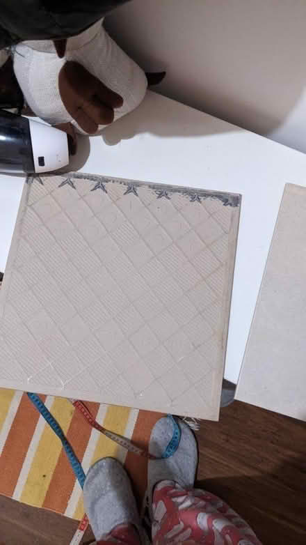 Photo of free 2 kitchen tiles (AL1 st Albans station) #1