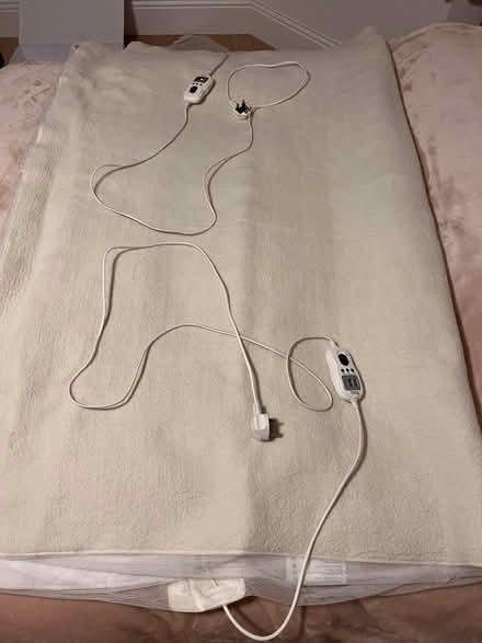 Photo of free Electric blanket (South Croydon CR2) #2