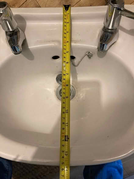 Photo of free Small cloakroom basin (Symondsbury DT6) #2