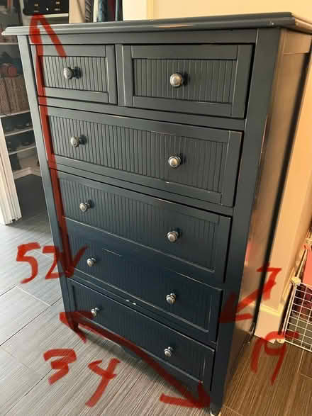 Photo of free Bunk beds and matching dresser (Glen Ridge NJ) #4