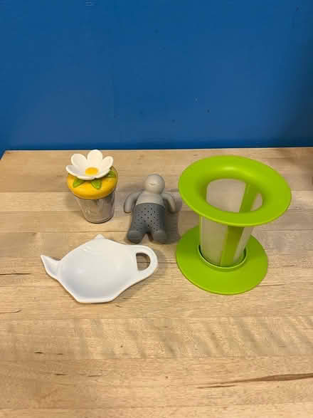 Photo of free Tea items (various) (Lefferts Gardens) #1