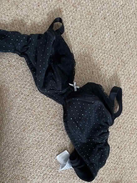 Photo of free Nursing bra and bra (PE28) #3