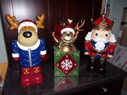 Photo of free Christmas Decor (Snell and Santa Teresa) #1