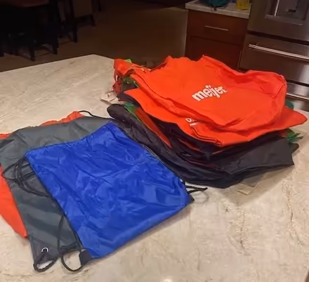 Photo of free Tote bags (Watkins Lake Rd and Dixie Hwy) #1