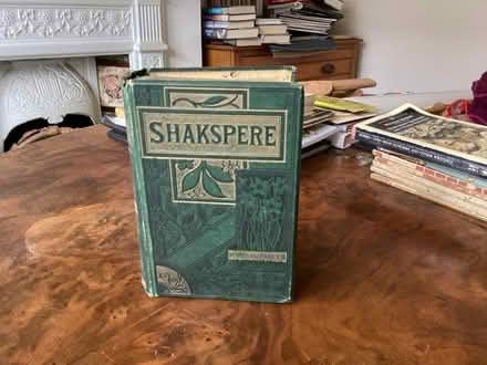 Photo of free Shakespeare Complete Works Illustrated (Waltham Abbey EN9) #1