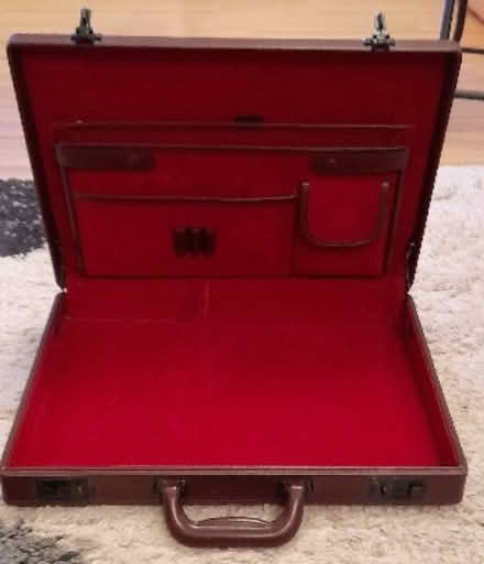 Photo of free Attaché Case (Springfield CM2) #1