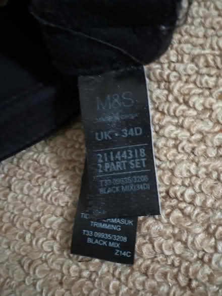 Photo of free Nursing bra and bra (PE28) #2