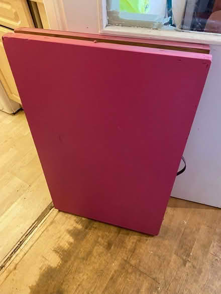 Photo of free Wallpapering table (St Albans Hertfordshire) #2