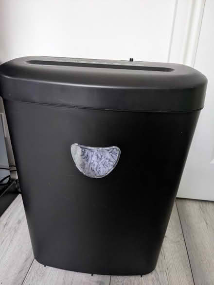 Photo of free shredder (M25 Prestwich) #1