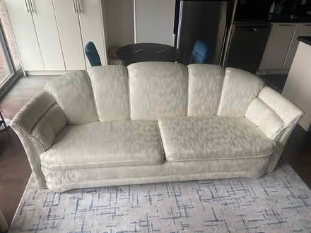 Photo of free sofa (Toronto) #1