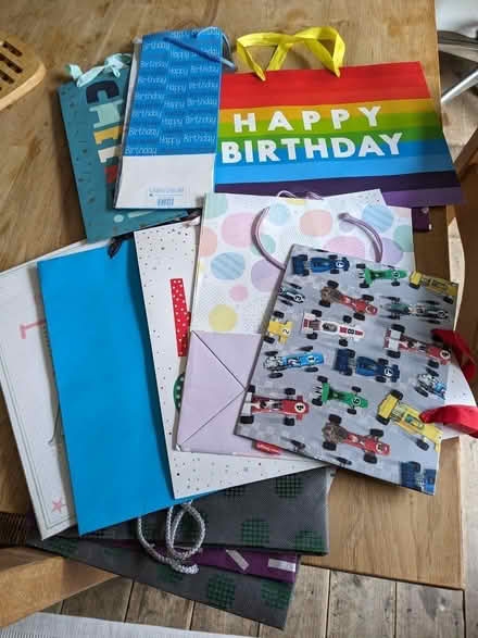 Photo of free Selection of gift bags (Lewisham SE13) #1