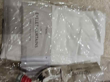 Photo of free Single curtains (CR8) #3