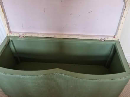 Photo of free ottoman (Spinney Hill) #1
