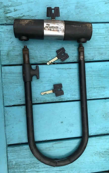 Photo of free Super strong bike lock (Kenilworth CV8) #1