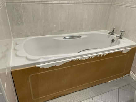 Photo of free White Bath only (Little Sutton CH66) #1
