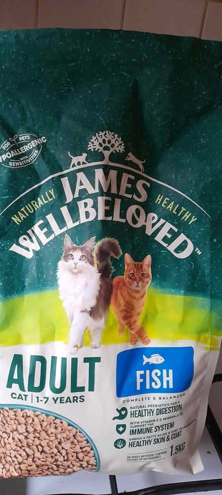 Photo of free James Wellbeloved dry cat food (Tufnell Park) #1