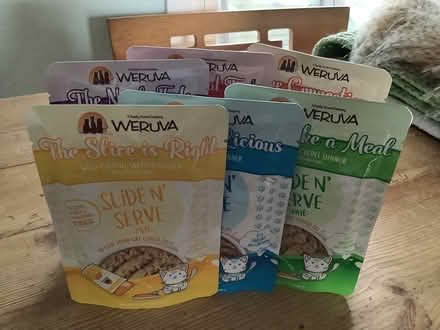 Photo of free Cat food (Hodgkins) #1