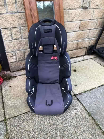 Photo of free Car seat ,decent condition ,never been in an accident (Brighouse HD6) #1