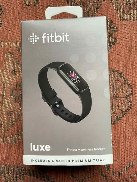Photo of free Fitbit Luxe (WS13) #1