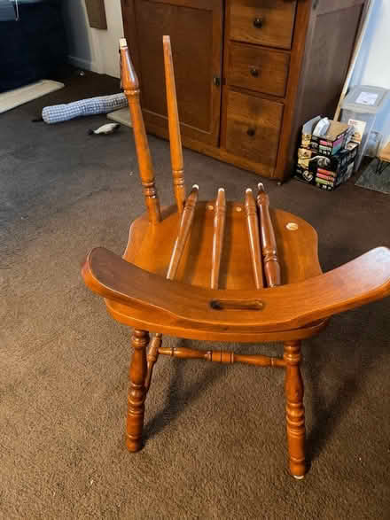 Photo of free BROKEN dining chair (Odenton Kings Heights) #1