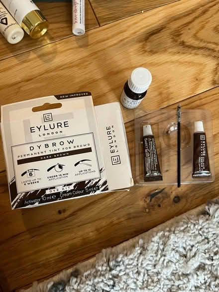 Photo of free Eyebrow tint (E2) #1