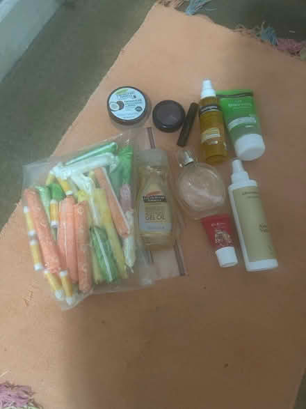 Photo of free Toiletries (Bethnal green E1) #1