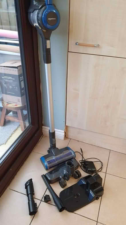 Photo of free Amazon Basics cordless hoover NOT COMPLETE (Shaw Ridge SN5) #4