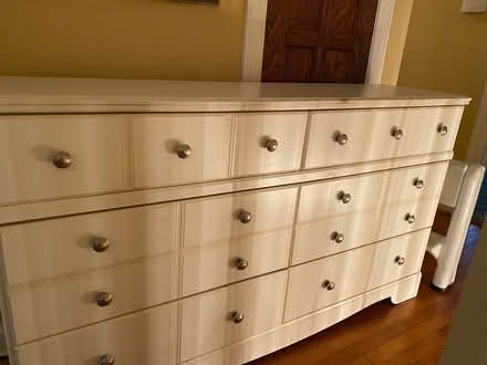 Photo of free Nice six drawer white dresser (Wyynewood pa) #1