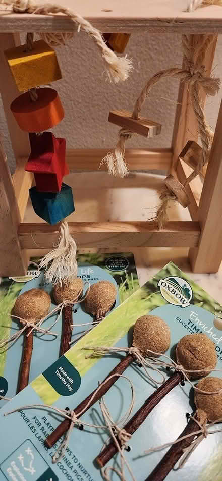 Photo of free Furbaby Supplies Oxbow/Small Pet (Van Ness Metro) #2