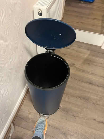 Photo of free Navy blue kitchen bin (Dunstable) #2
