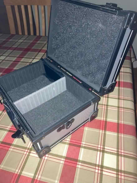 Photo of free Camera equipment carry box (Seaside BN22) #1