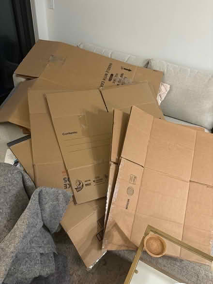 Photo of free Moving boxes and uhaul blankets (NoMa) #2