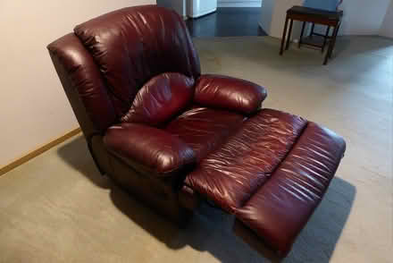 Photo of free Leather Recliner Chair (Hoppers Crossing) #1