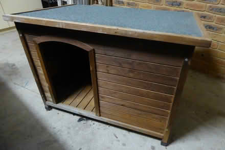 Photo of free Large Timber Dog Kennel (Hoppers Crossing) #1