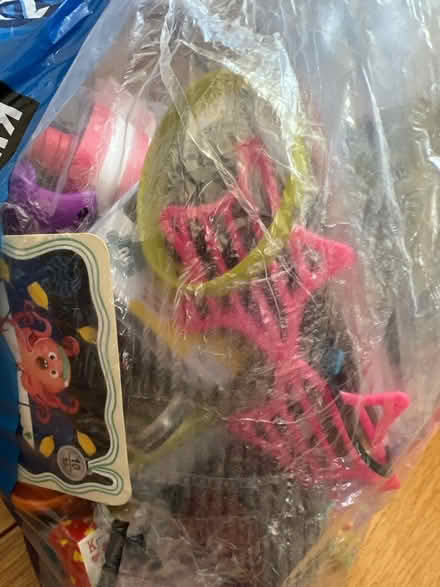 Photo of free Tiny toy assortment bag (20012) #3