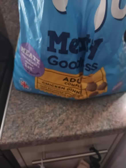 Photo of free 1/4 of a 12 kg bag (IP3) #1